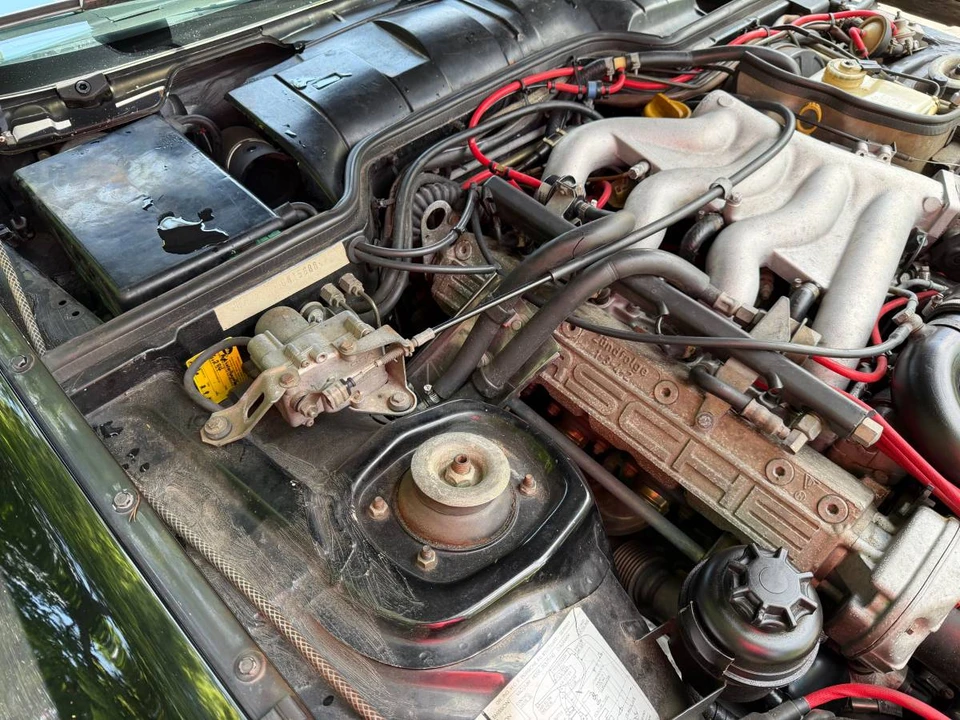 1986 Porsche 944 Turbo - Image 15 of 21