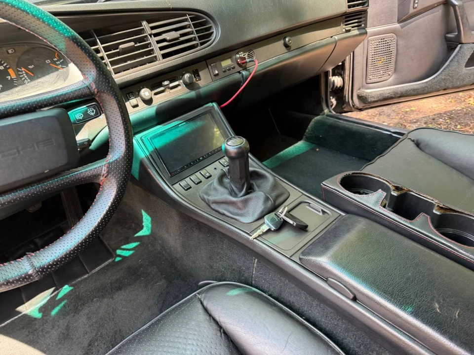 1986 Porsche 944 Turbo - Image 10 of 21