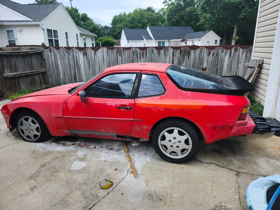 1986 Porsche 944 Turbo - Image 9 of 12