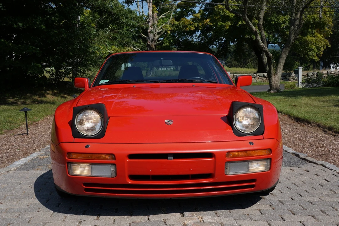 1986 Porsche 944 Turbo - Image 2 of 10