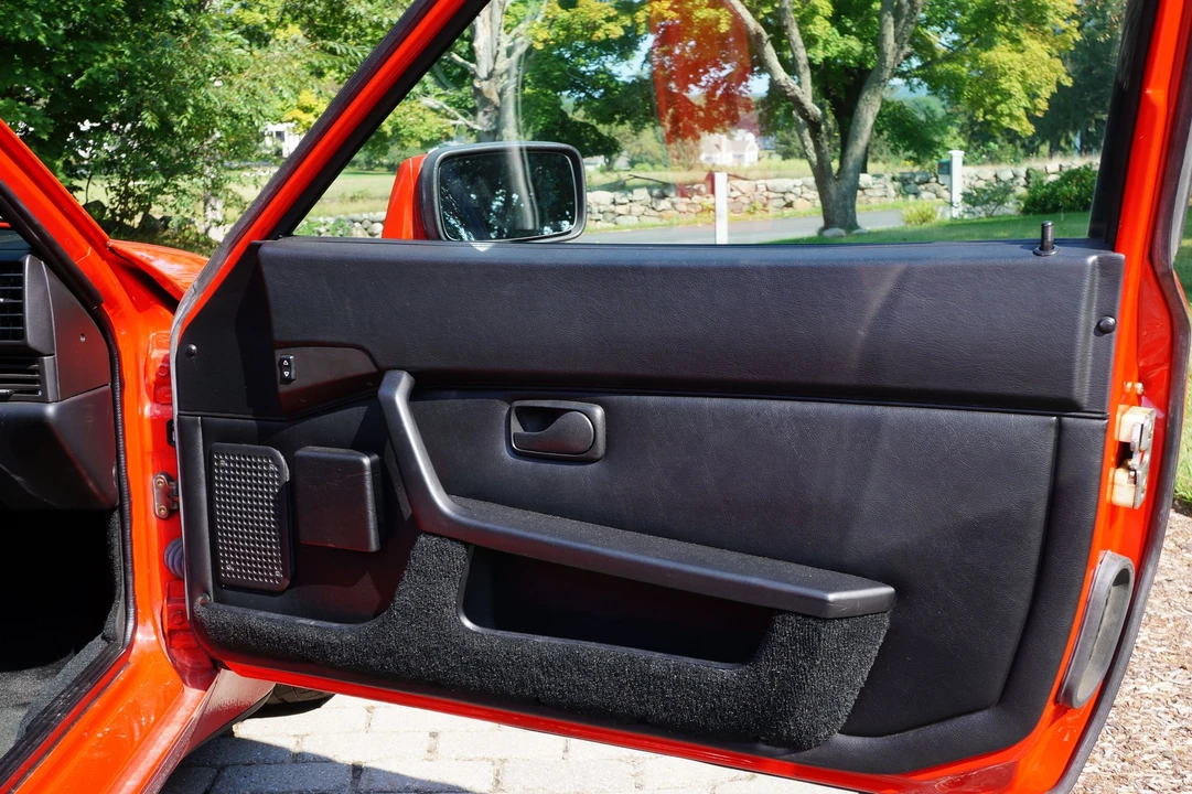 1986 Porsche 944 Turbo - Image 7 of 10