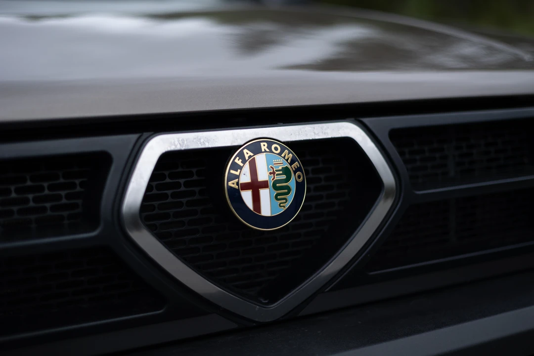 1986 Alfa Romeo - Image 17 of 31