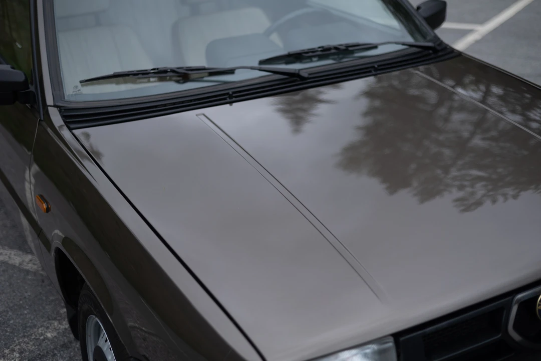1986 Alfa Romeo - Image 27 of 31