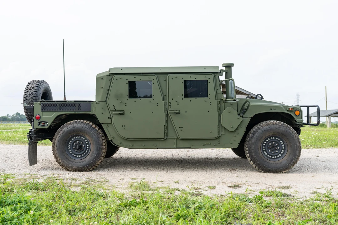 1986 AM General Hummer - Image 3 of 31