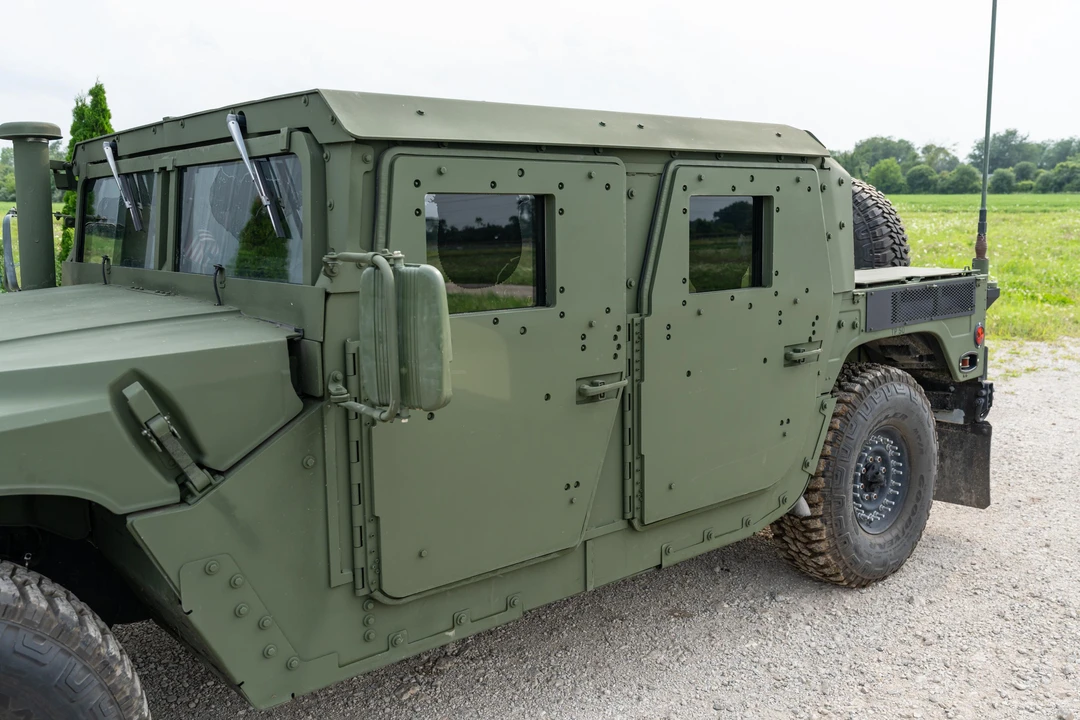 1986 AM General Hummer - Image 13 of 31