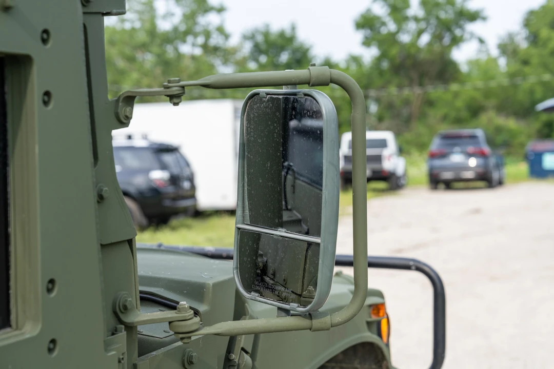 1986 AM General Hummer - Image 27 of 31
