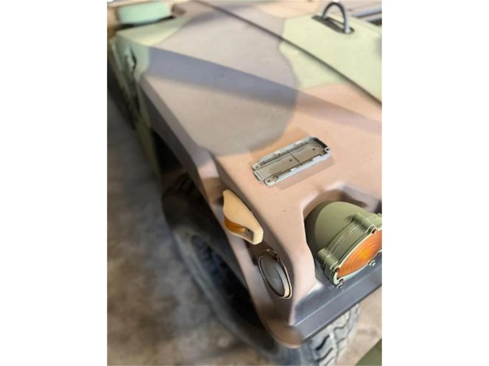 1986 AM General Hummer - Image 17 of 19