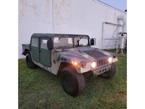1986 AM General M998