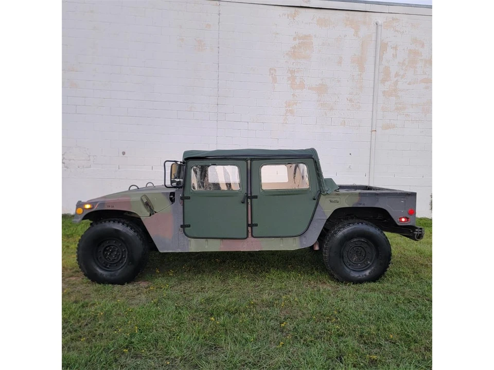 1986 AM General Hummer - Image 2 of 31