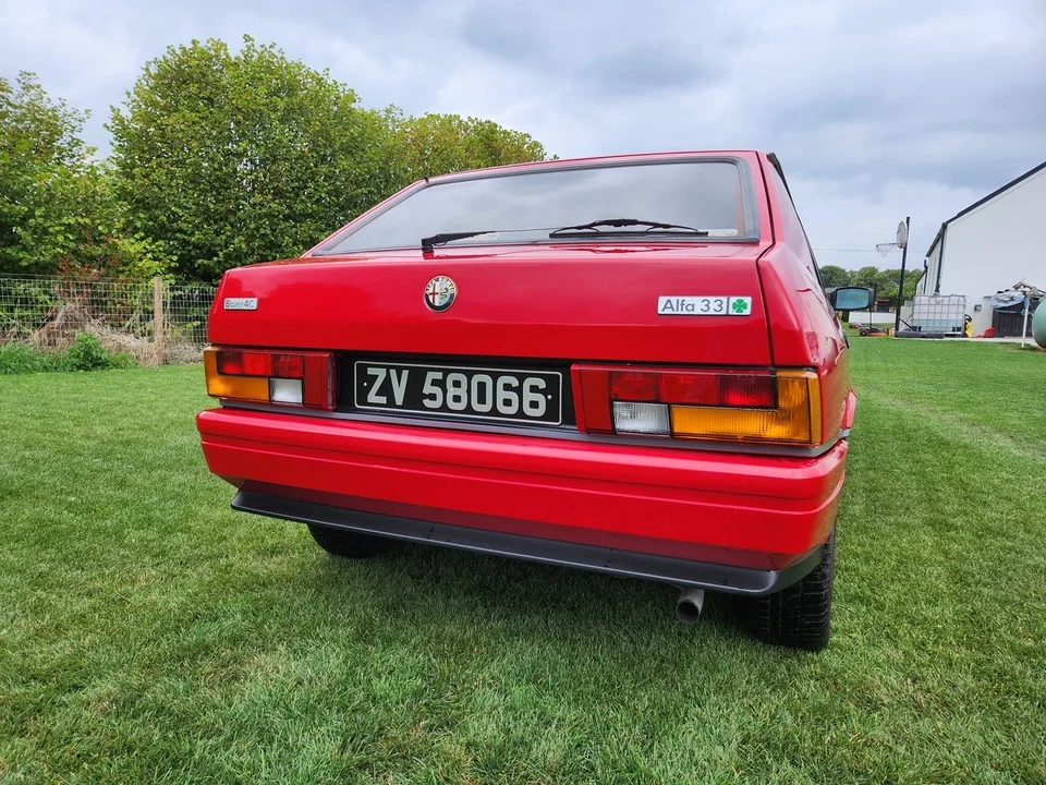 1986 Alfa Romeo - Image 22 of 30