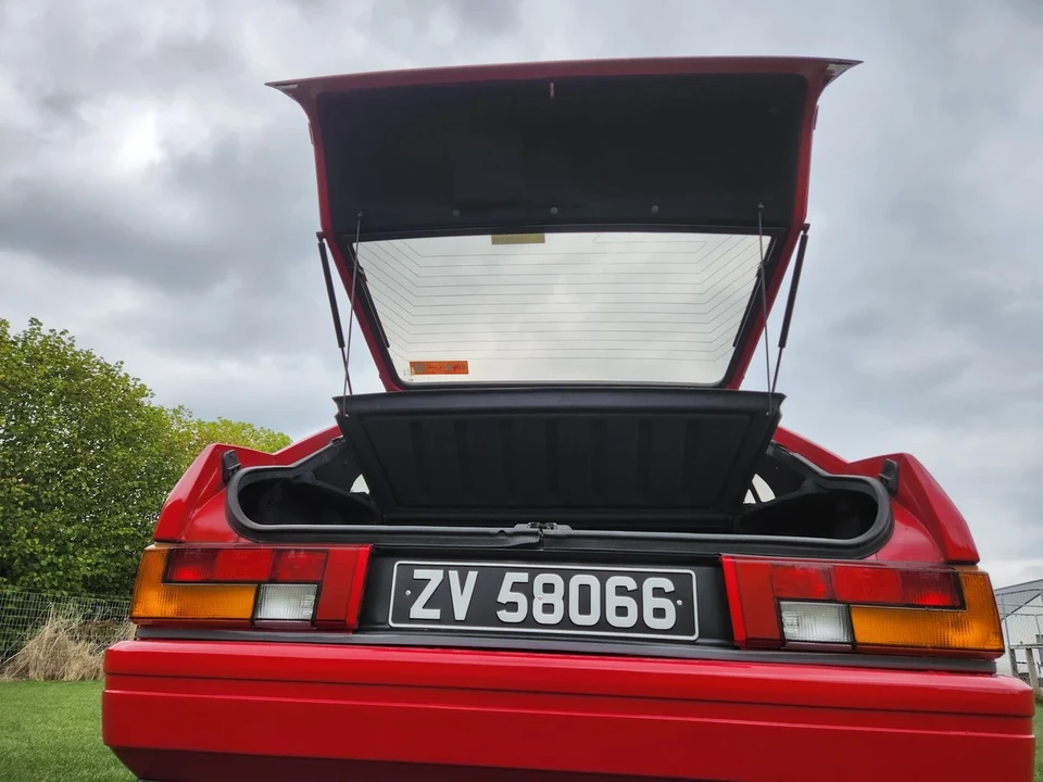 1986 Alfa Romeo - Image 7 of 30