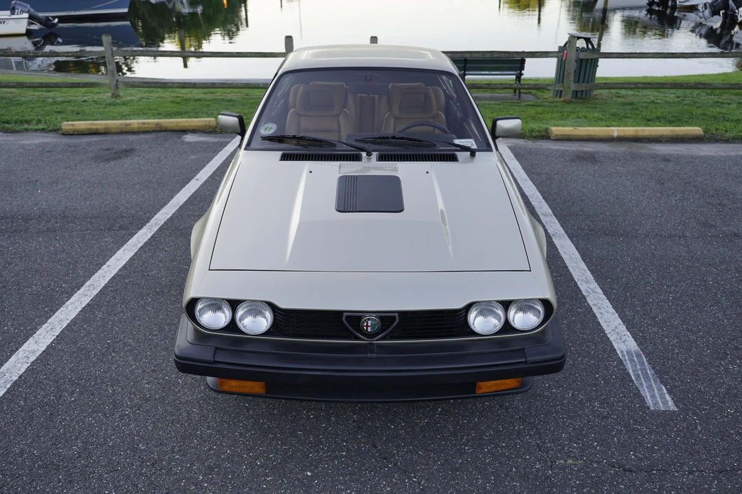 1986 Alfa Romeo Alfetta GT - Image 6 of 31