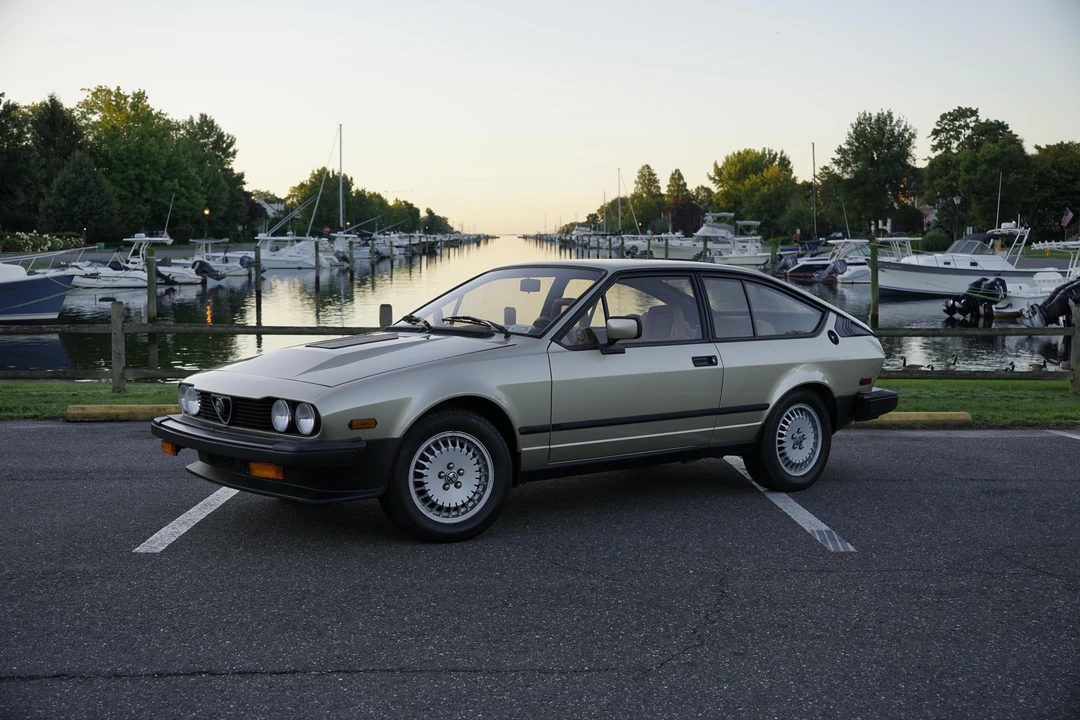 1986 Alfa Romeo Alfetta GT - Image 14 of 31