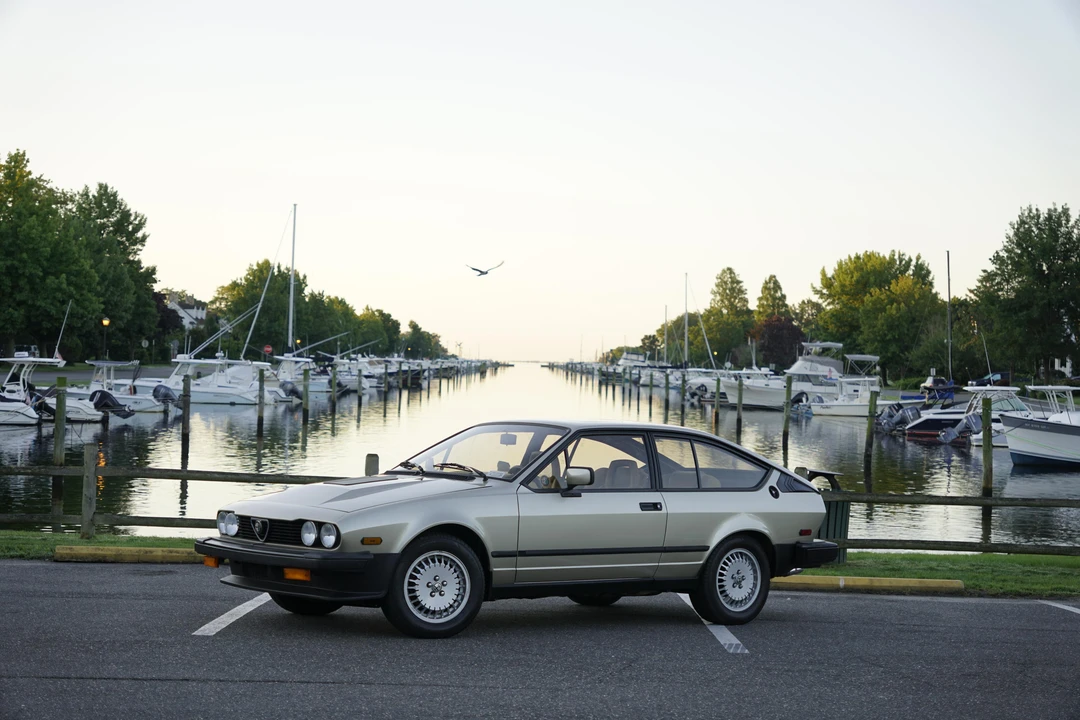 1986 Alfa Romeo Alfetta GT - Image 17 of 31