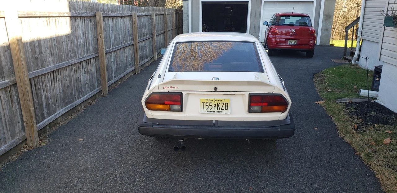 1986 Alfa Romeo Alfetta GT - Image 7 of 31