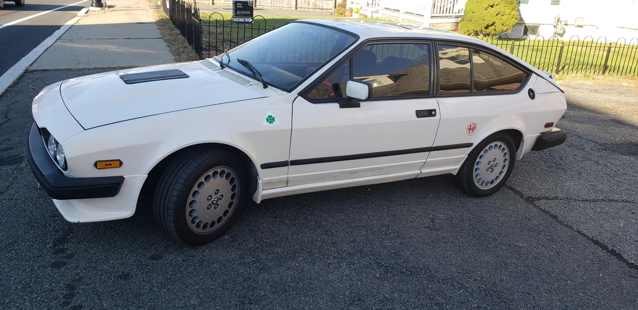 1986 Alfa Romeo Alfetta GT - Image 29 of 31