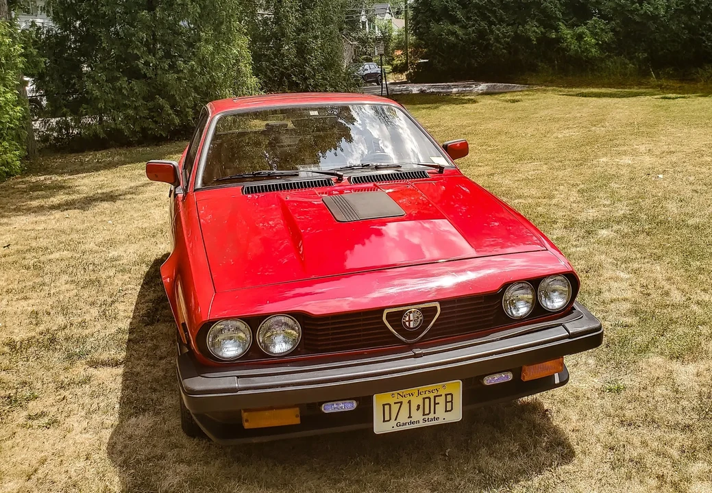 1986 Alfa Romeo Alfetta GT - Image 2 of 6