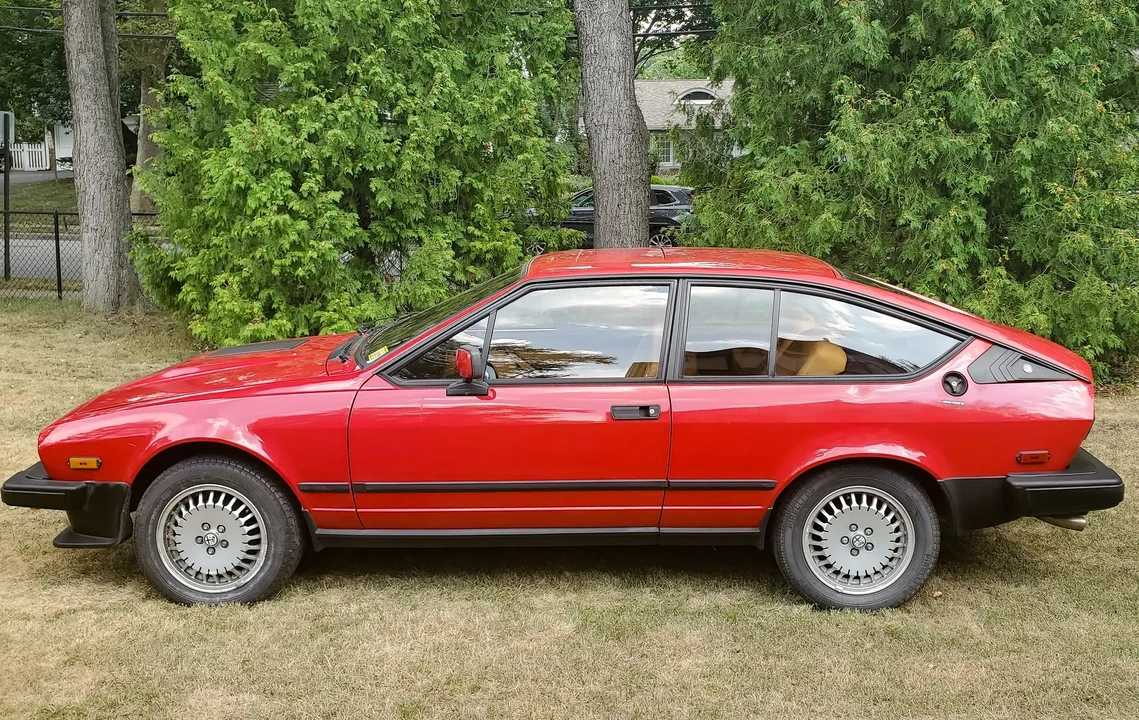 1986 Alfa Romeo Alfetta GT - Image 4 of 6