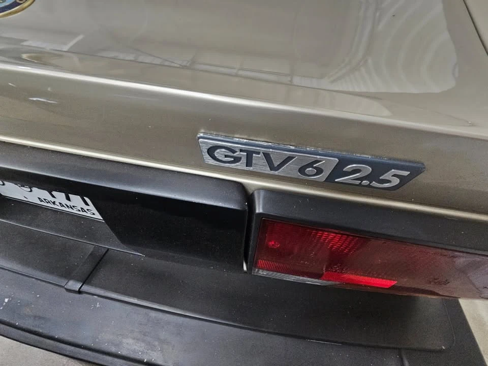 1986 Alfa Romeo 75/Milano - Image 8 of 13