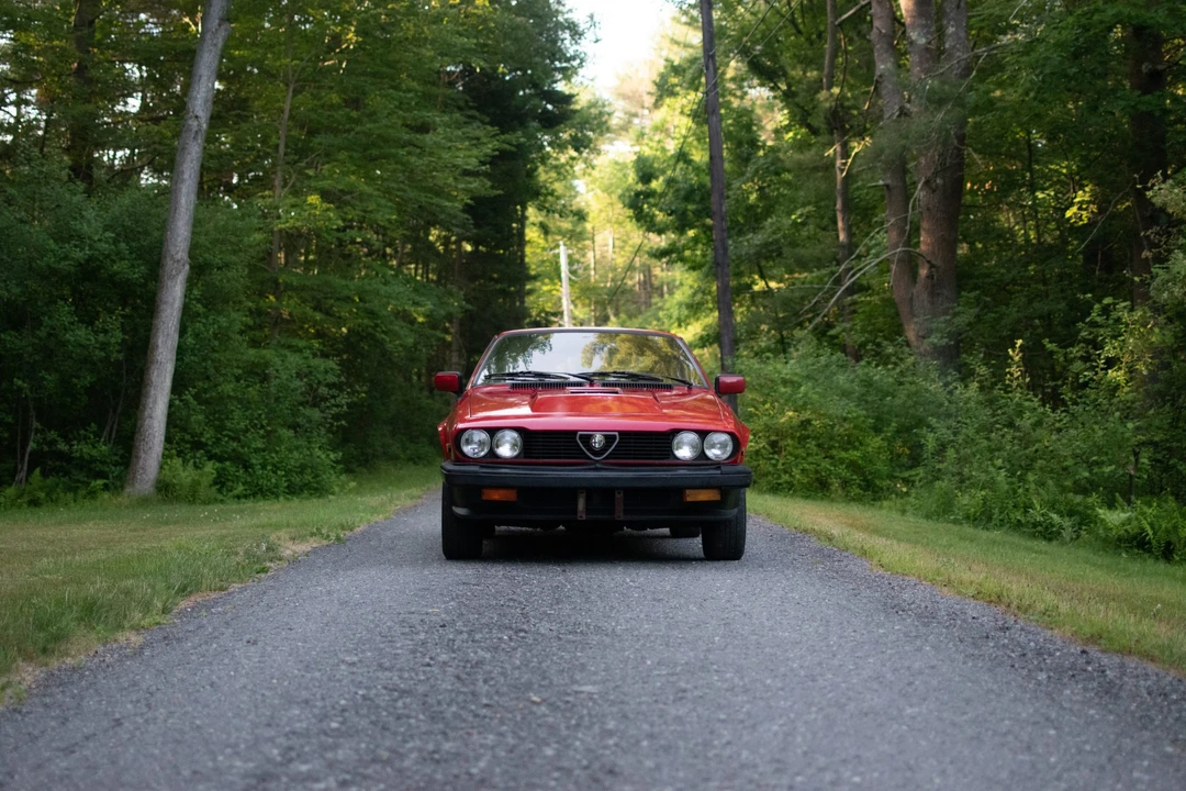 1986 Alfa Romeo Alfetta GT - Image 14 of 31