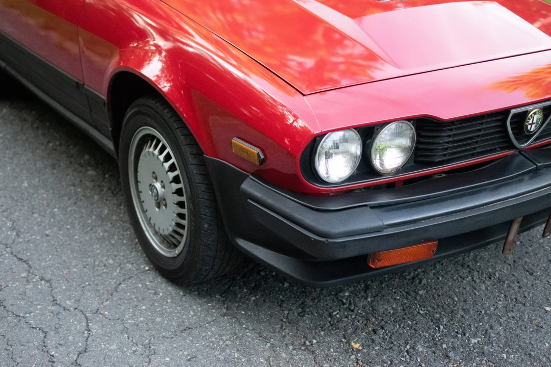 1986 Alfa Romeo Alfetta GT - Image 25 of 31