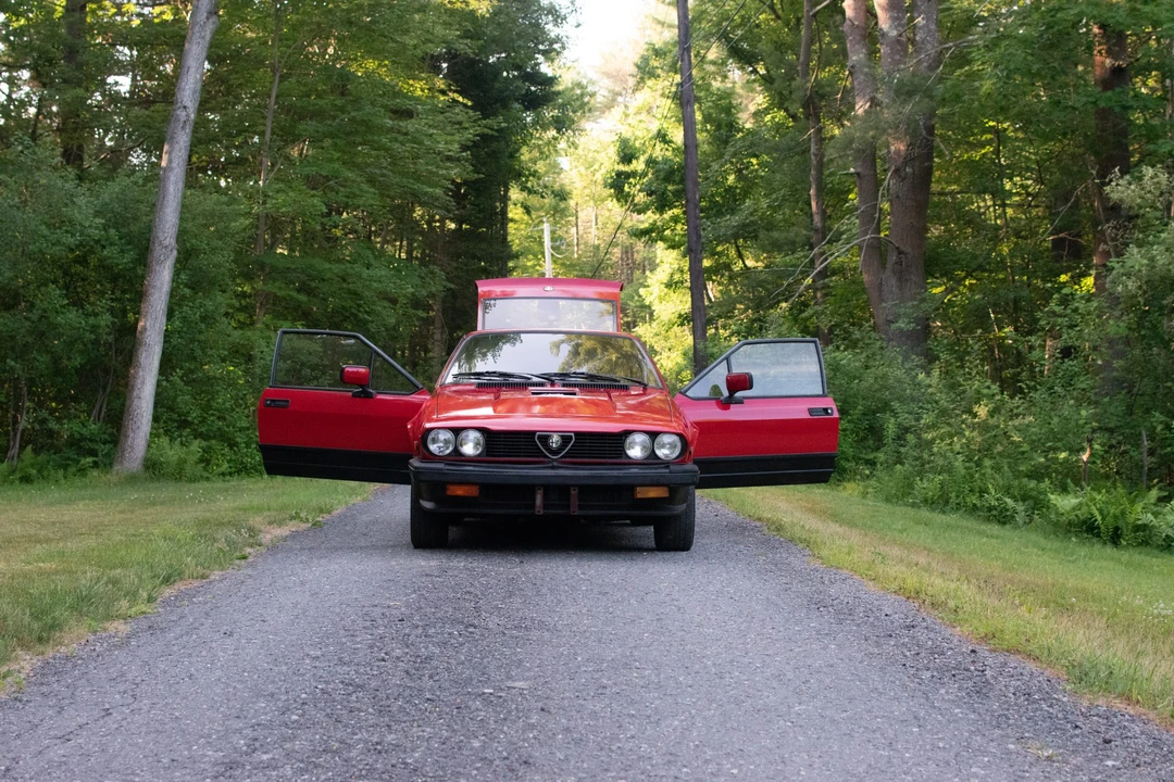 1986 Alfa Romeo Alfetta GT - Image 17 of 31