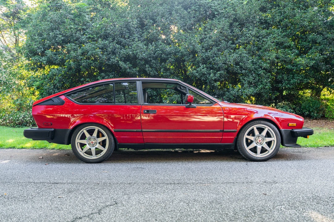1986 Alfa Romeo Alfetta GT - Image 4 of 31