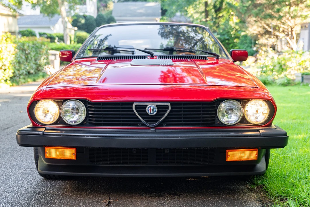 1986 Alfa Romeo Alfetta GT - Image 10 of 31