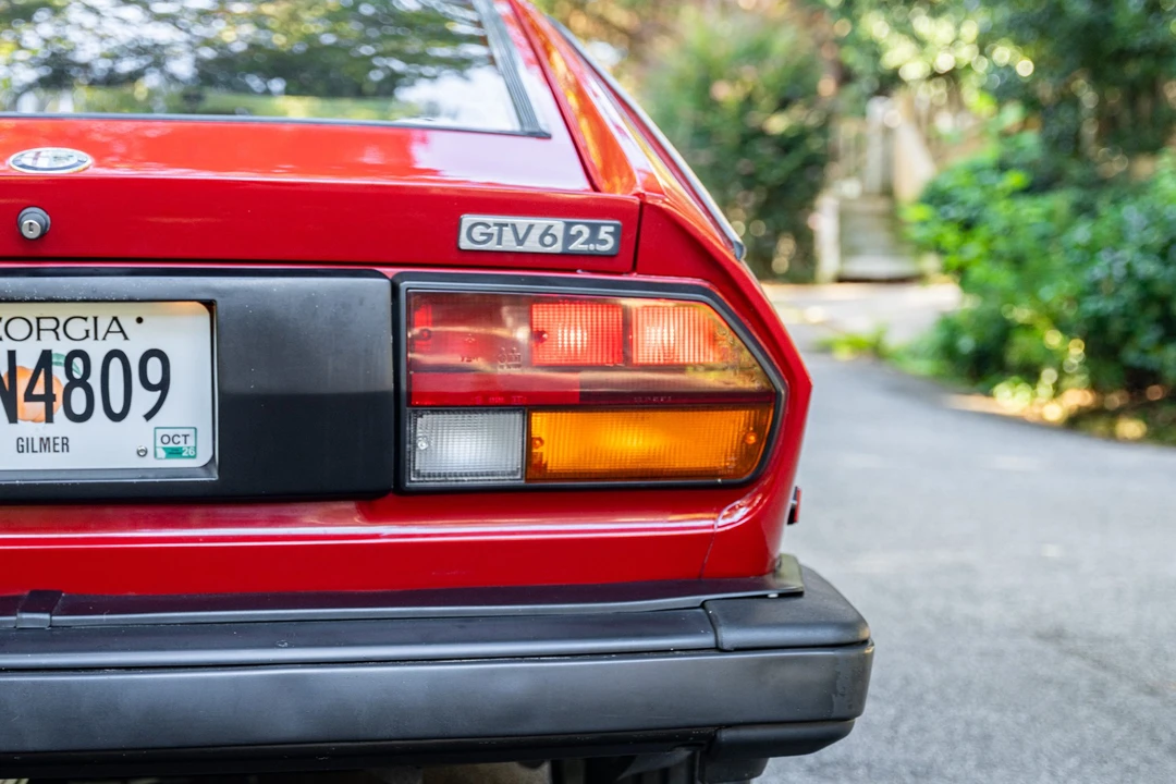 1986 Alfa Romeo Alfetta GT - Image 15 of 31