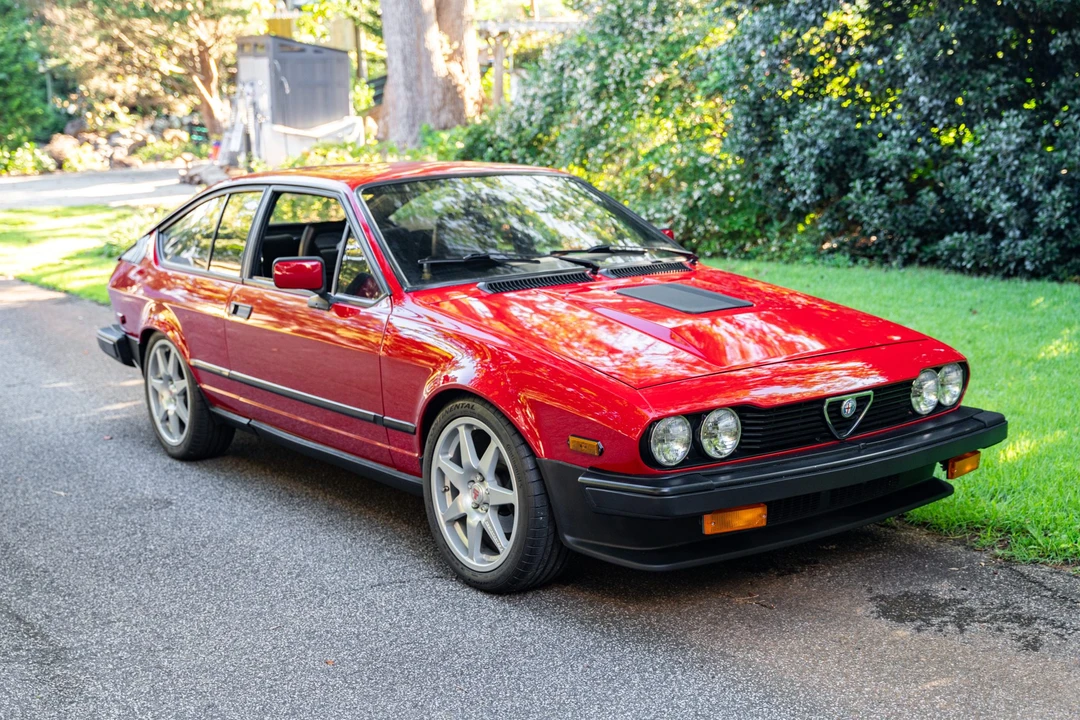 1986 Alfa Romeo Alfetta GT - Image 3 of 31