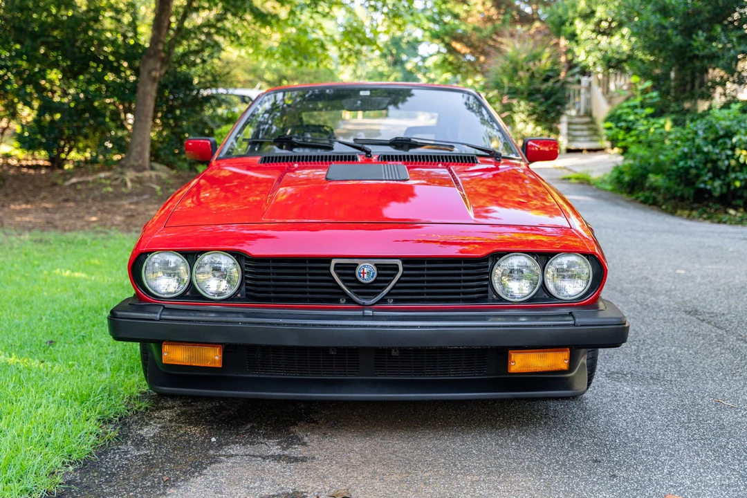 1986 Alfa Romeo Alfetta GT - Image 2 of 31