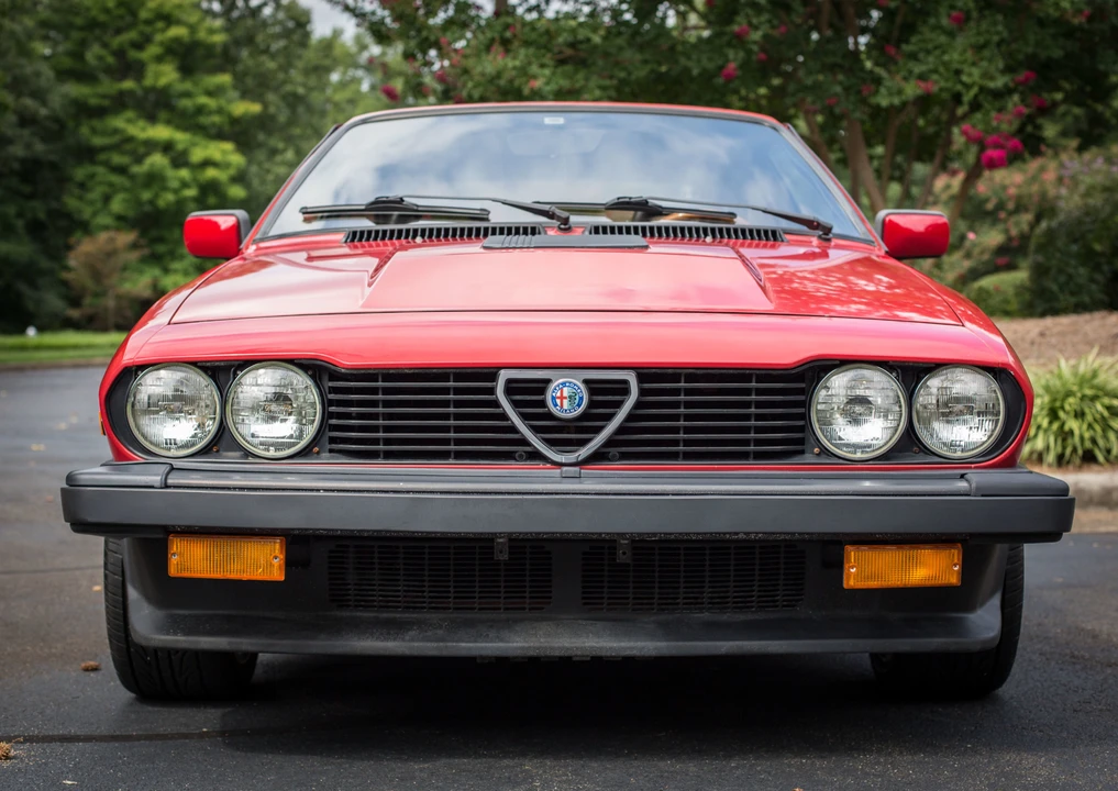 1986 Alfa Romeo Alfetta GT - Image 2 of 31