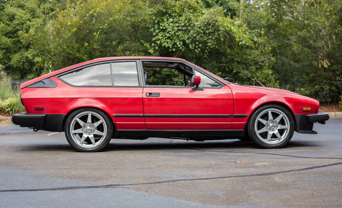 1986 Alfa Romeo Alfetta GT - Image 3 of 31