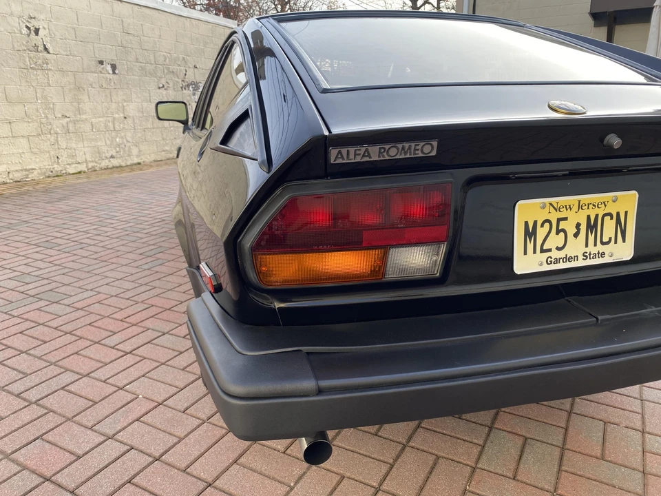 1986 Alfa Romeo Alfetta GT - Image 20 of 31