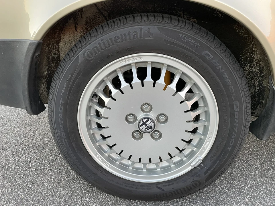 1986 Alfa Romeo Alfetta GT - Image 24 of 31
