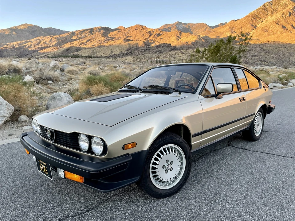 1986 Alfa Romeo Alfetta GT - Image 3 of 31