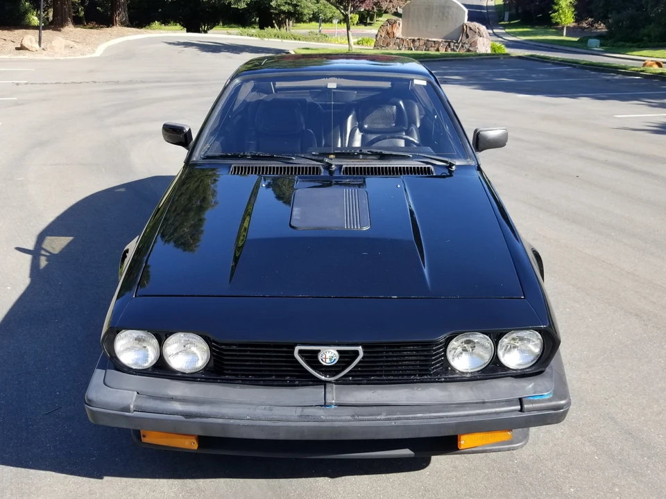 1986 Alfa Romeo Alfetta GT - Image 10 of 31