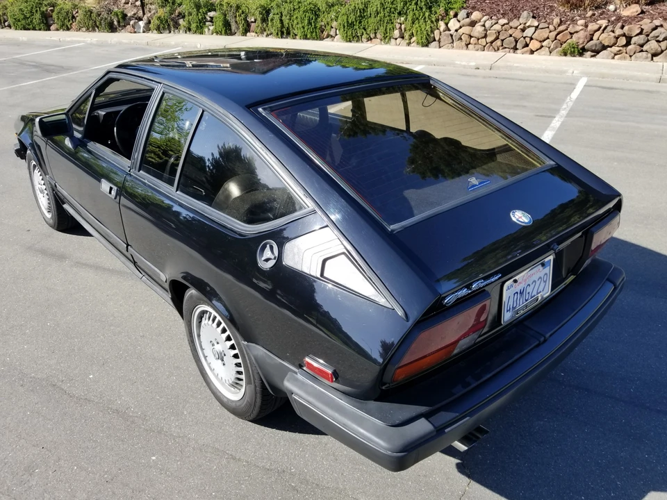 1986 Alfa Romeo Alfetta GT - Image 18 of 31