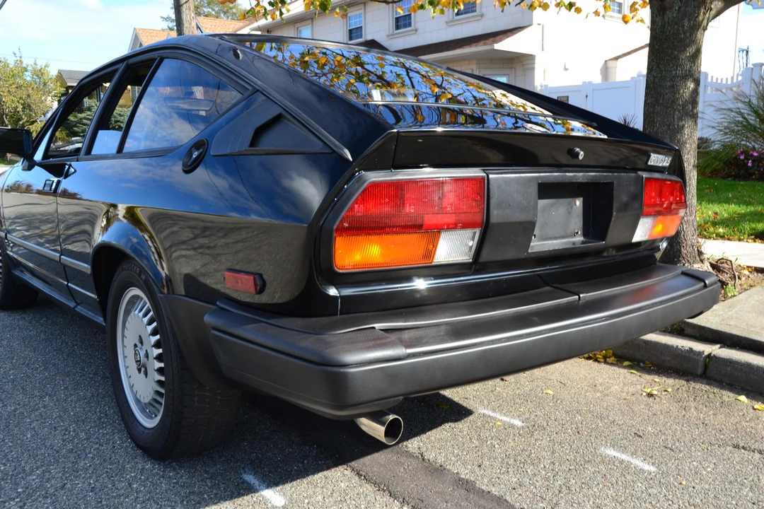 1986 Alfa Romeo Alfetta GT - Image 29 of 31