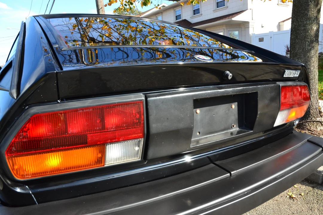 1986 Alfa Romeo Alfetta GT - Image 30 of 31