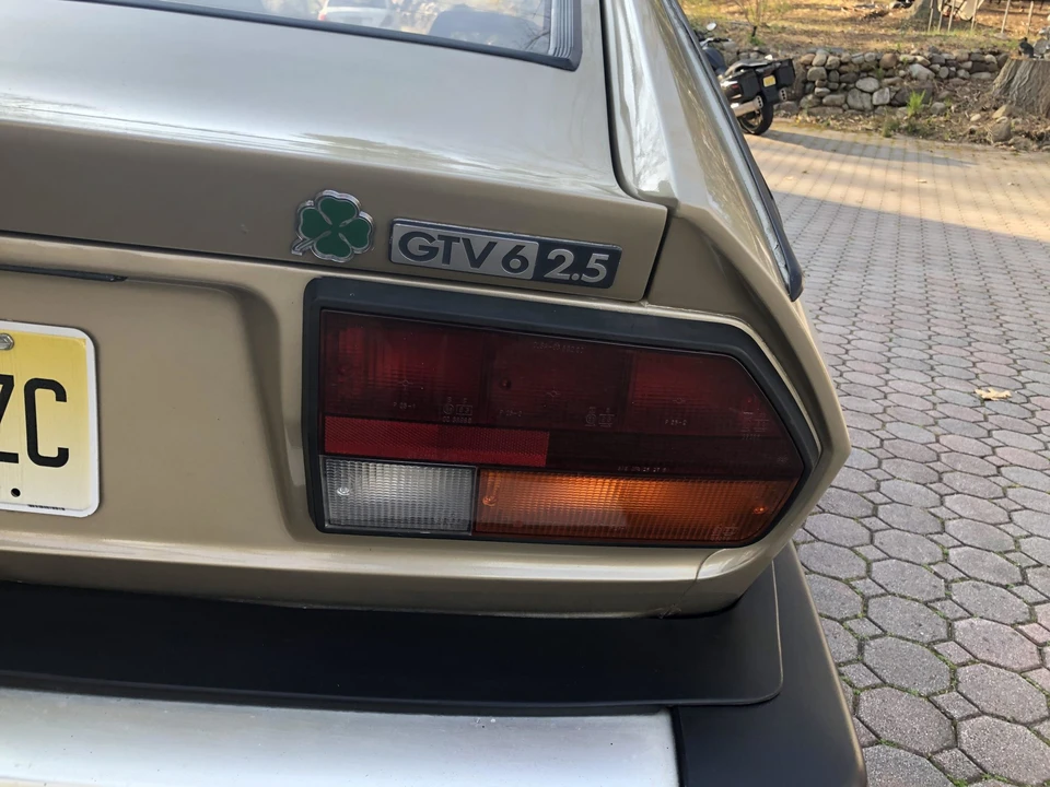 1986 Alfa Romeo Alfetta GT - Image 23 of 31