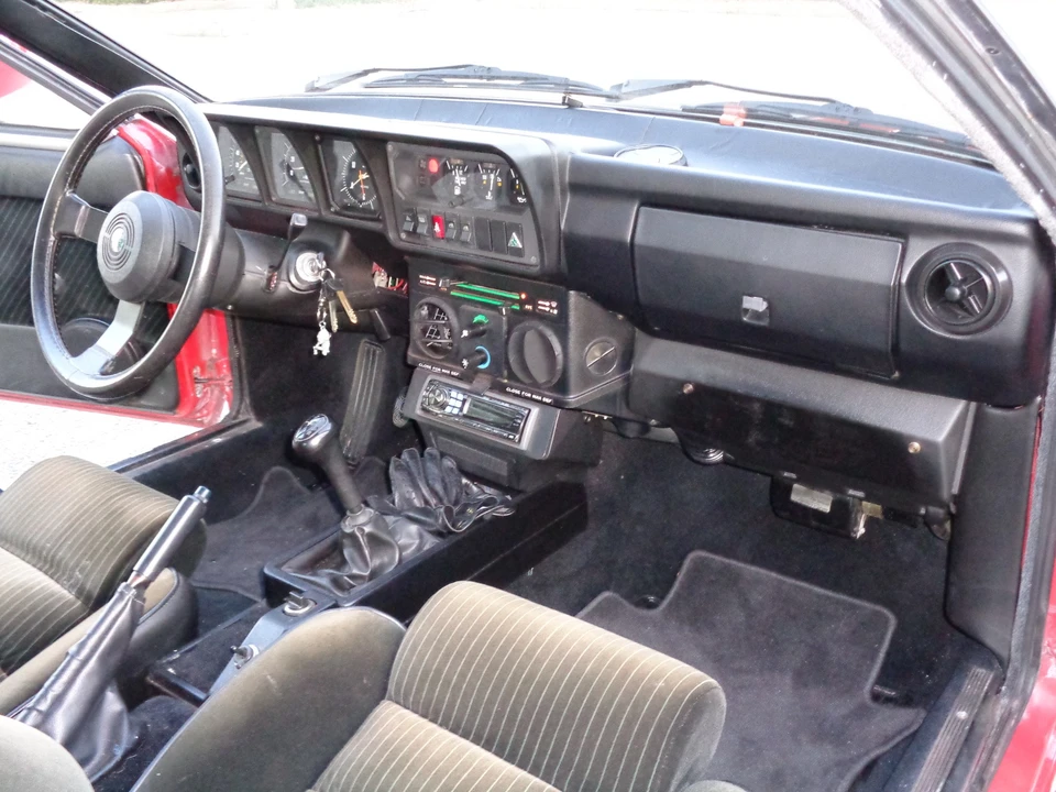 1986 Alfa Romeo Alfetta GT - Image 27 of 31