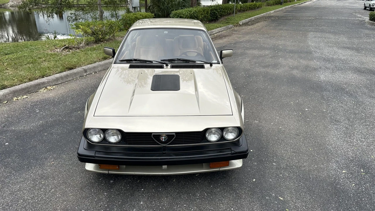 1986 Alfa Romeo Alfetta GT - Image 10 of 31