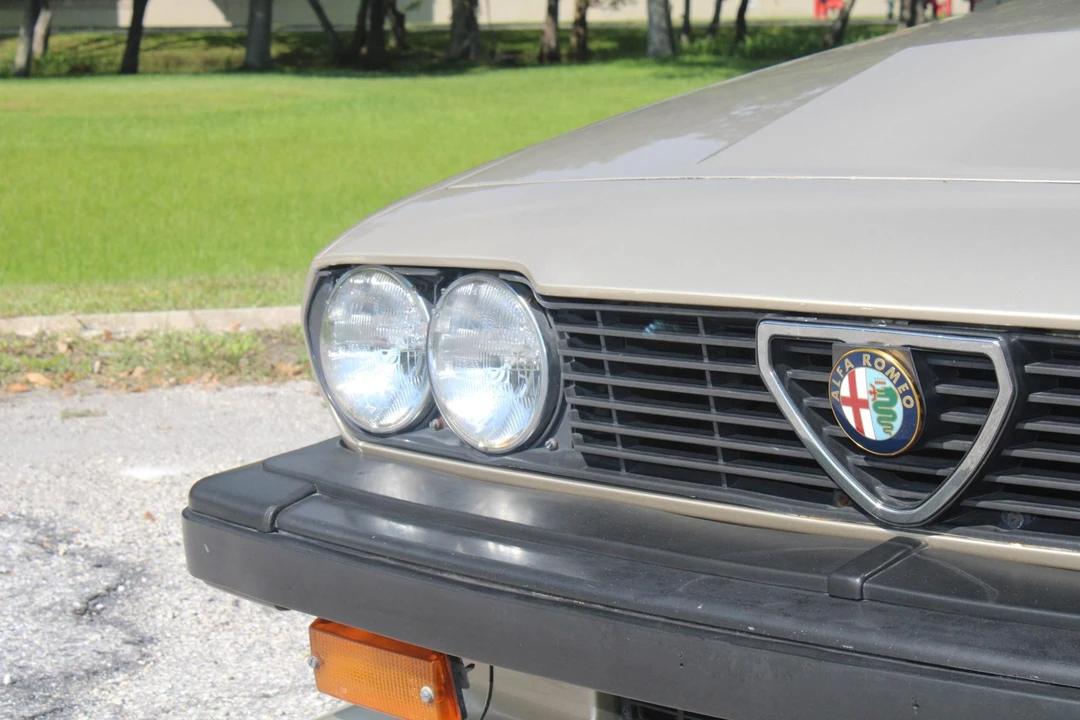 1986 Alfa Romeo Alfetta GT - Image 27 of 31