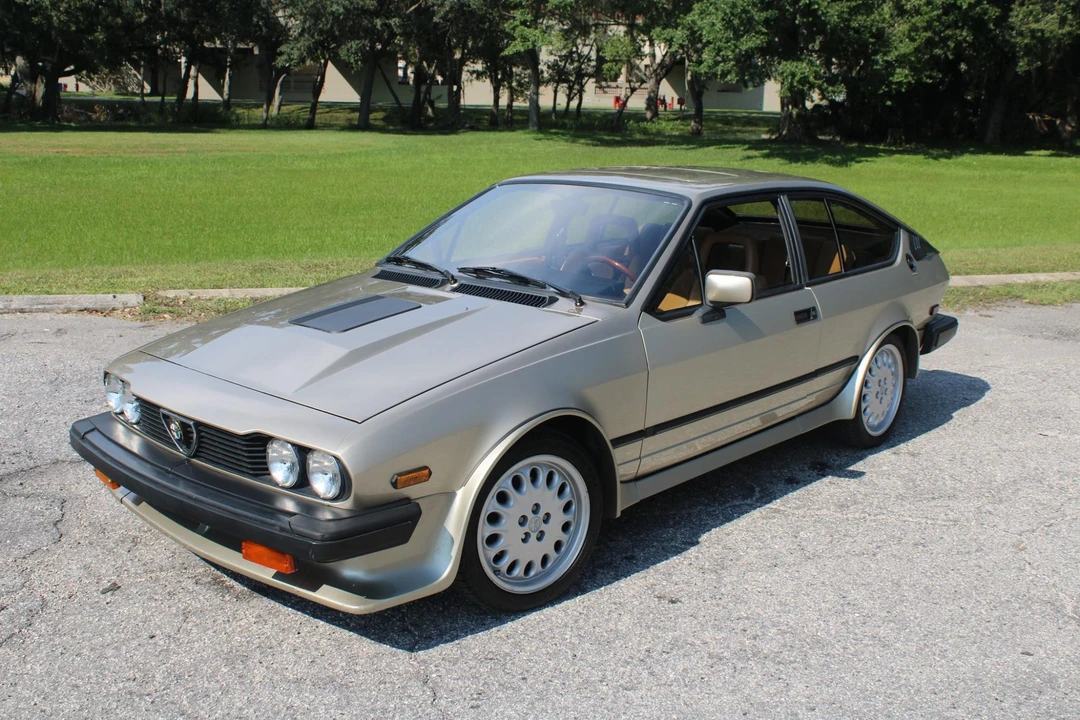1986 Alfa Romeo Alfetta GT - Image 18 of 31