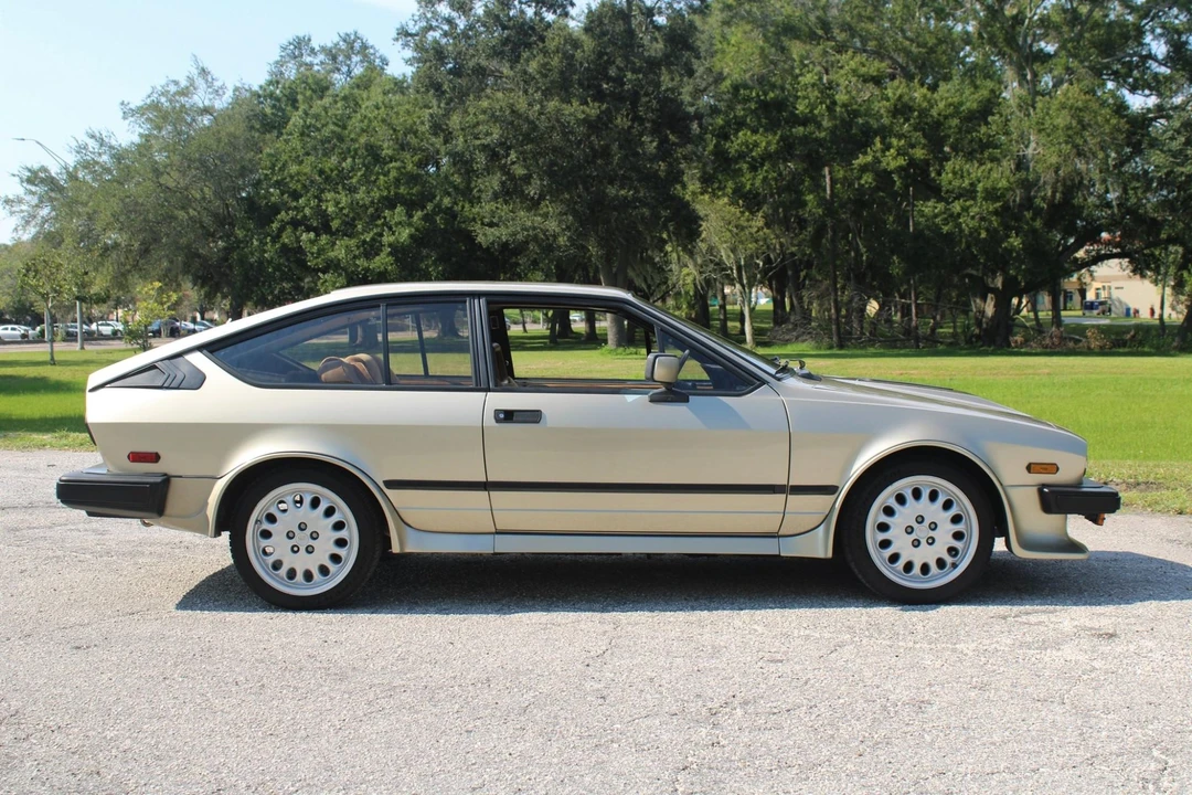 1986 Alfa Romeo Alfetta GT - Image 25 of 31