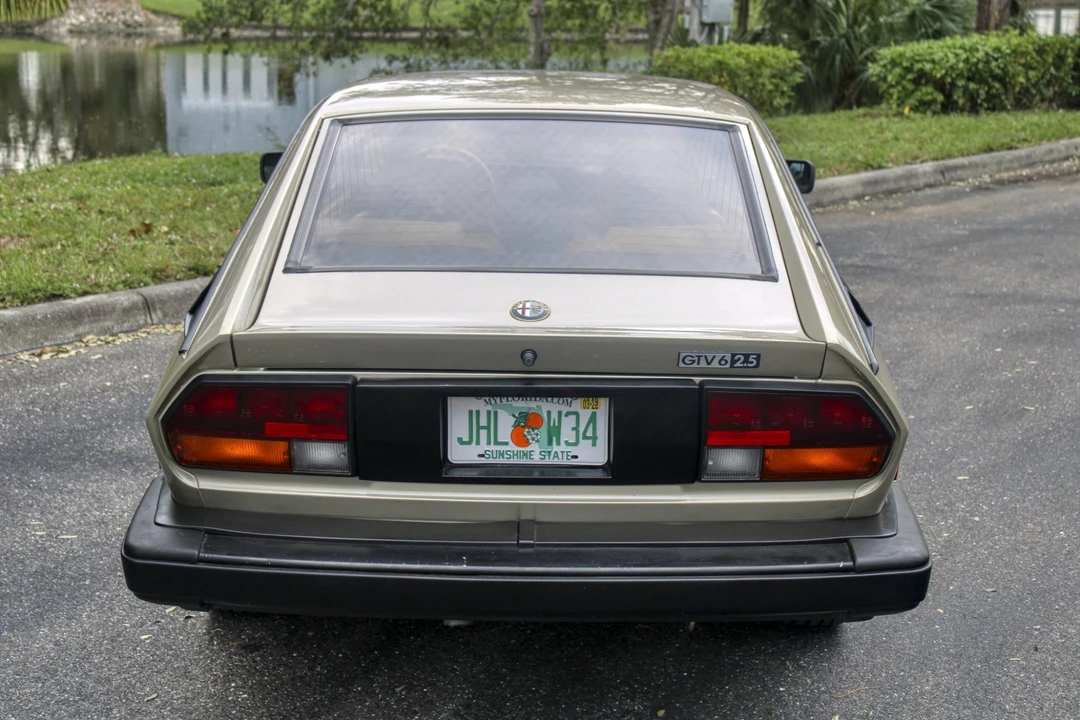 1986 Alfa Romeo Alfetta GT - Image 29 of 31