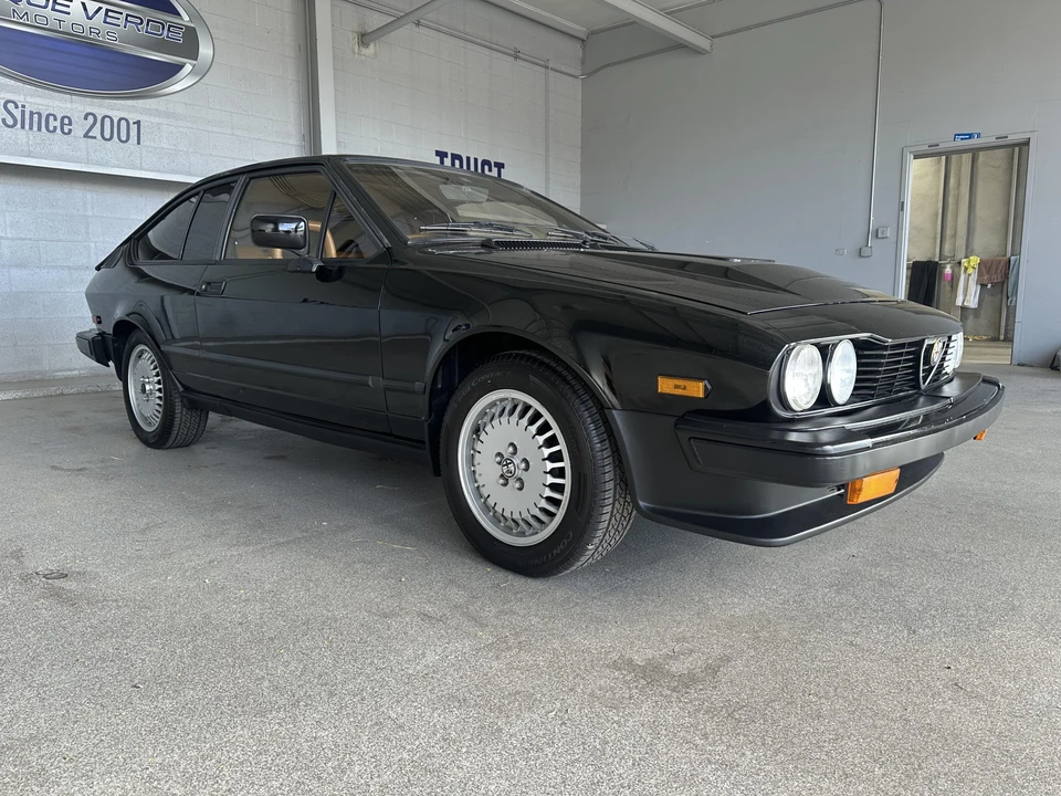 1986 Alfa Romeo Alfetta GT - Image 12 of 31