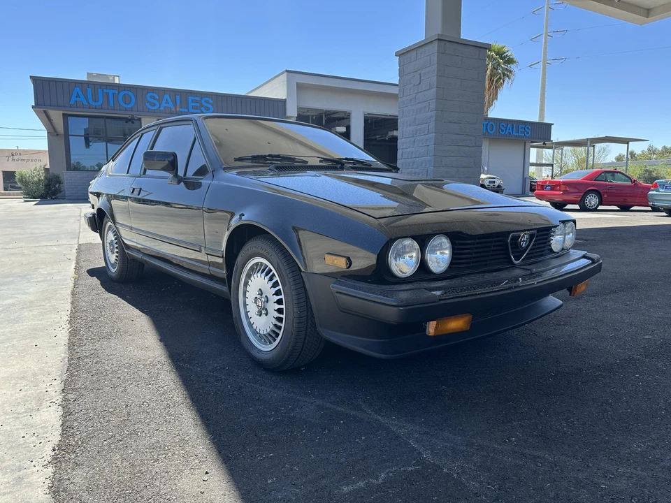 1986 Alfa Romeo Alfetta GT - Image 22 of 31
