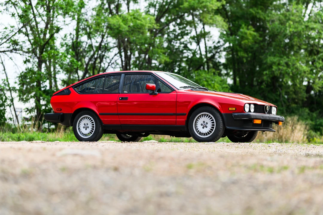 1986 Alfa Romeo Alfetta GT - Image 19 of 31